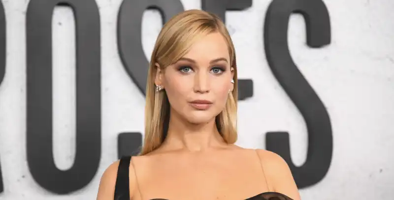 Jennifer Lawrence turns an unusual vintage gown into the most chic black maternity dress