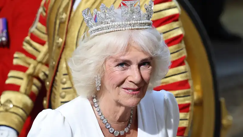 Queen Camilla relies on Her Six companions to help with a potentially embarrassing job