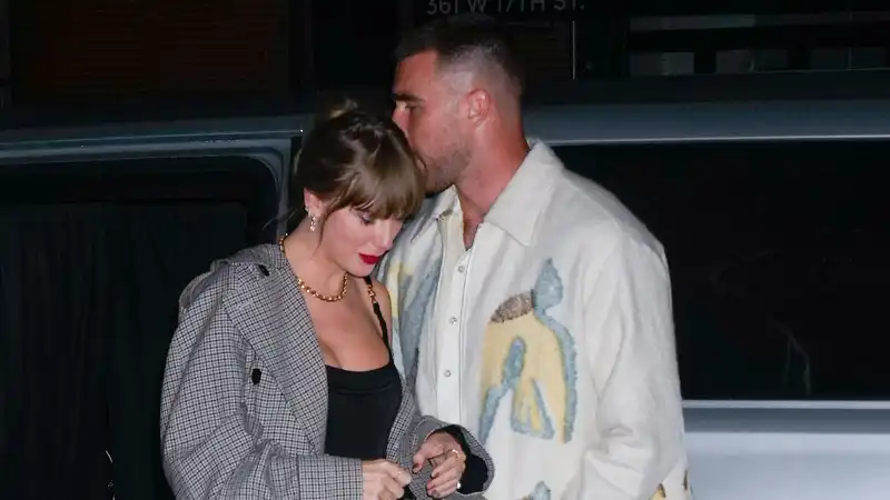 Travis Kells reportedly bought Taylor Swift a birthday gift worth $175,000, and a source close to the couple explained why.