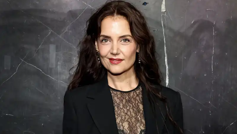 Katie Holmes Wears the Underrated Animal Print Trend That Everyone Will Be Wearing This Winter