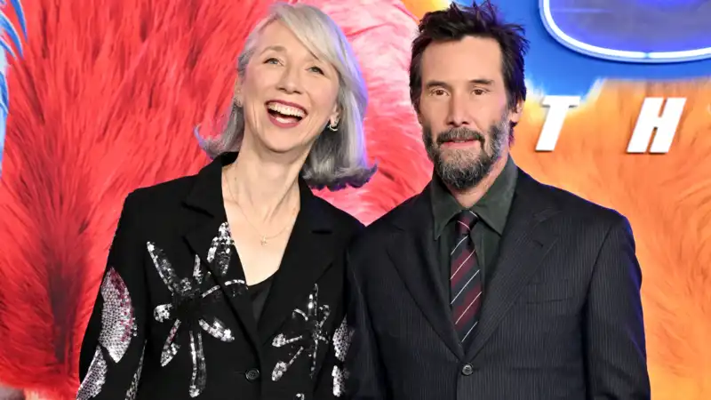 Keanu Reeves on girlfriend Alexandra Grant's 'Date Night' outfit: 'It opens my heart'